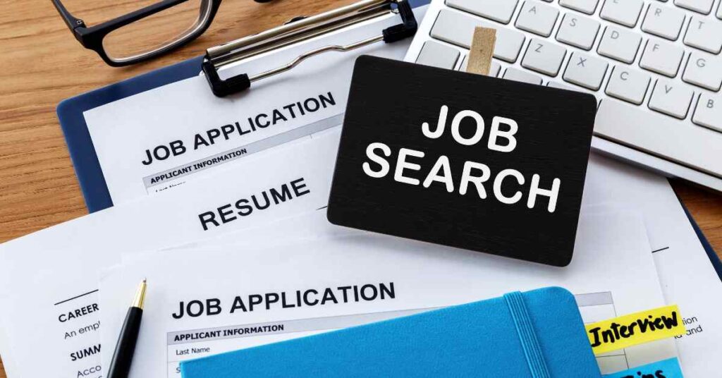 Best Search Engines for Finding a Job Online